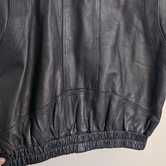 Men's Leather Bomber Jacket - Picture 6 of 7
